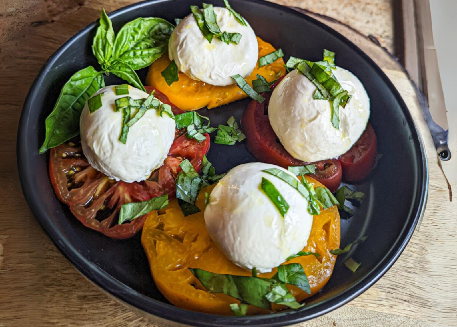 Cooking Up the Numbers: How Much Time Do Canadians Spend in the Kitchen?